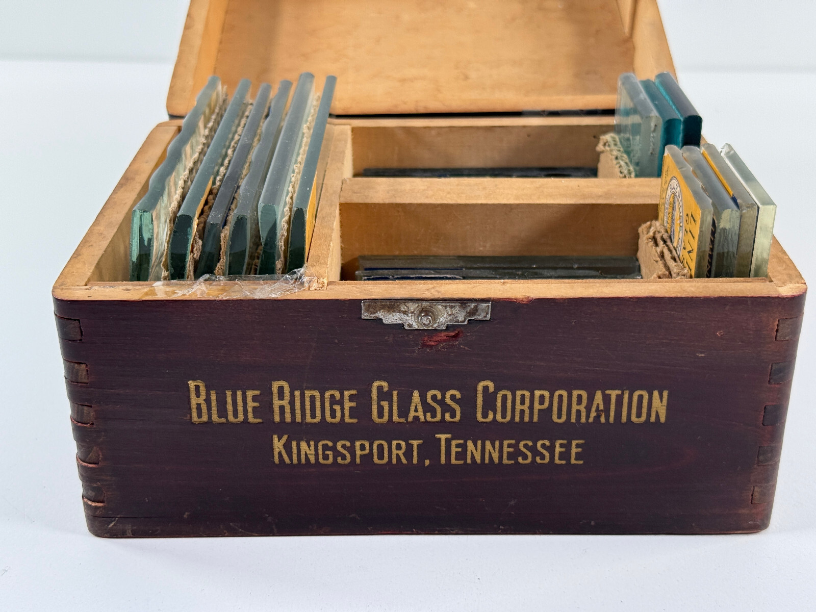 Antique Blue Ridge Glass Corp Salesman Sample Box COMPLETE Kingsport TN