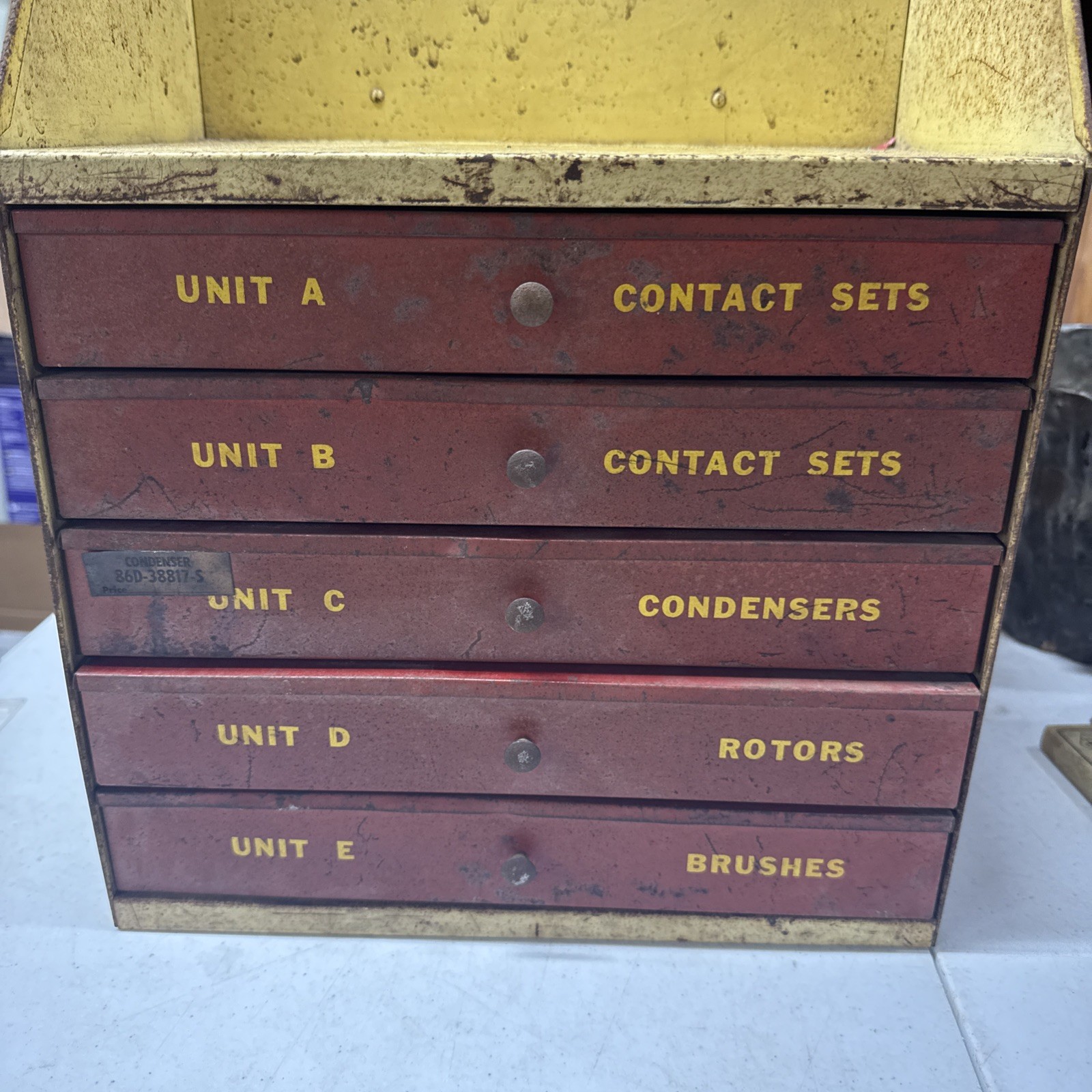 World Wide Genuine Wells Automotive Display Advertising Box SUPER RARE HARD FIND