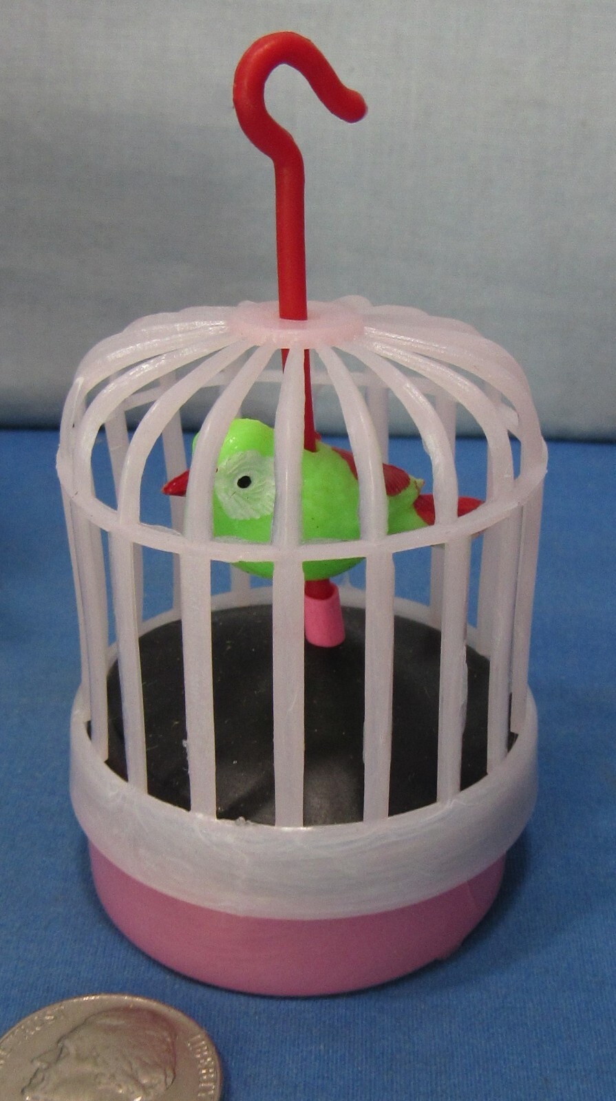 12 Toy Singing Birds in Cages + Counter Top Store Display Box ~ Hong Kong ~ N.R.