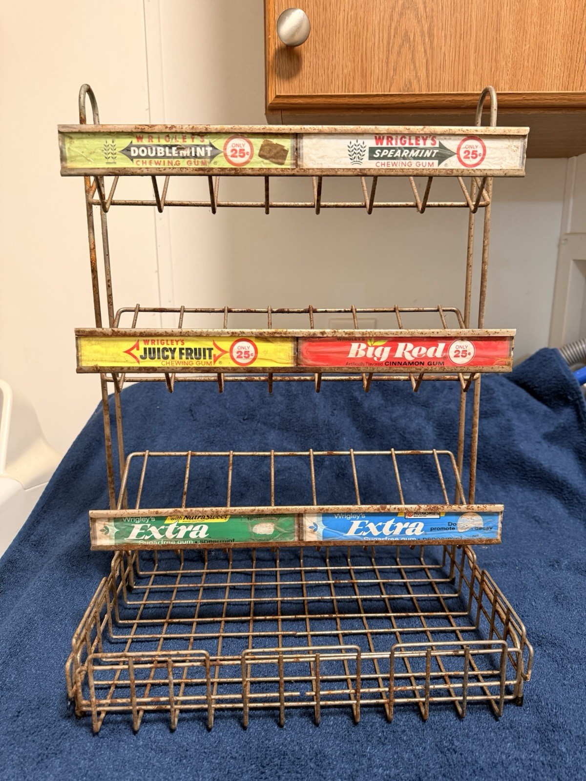 Vintage Wire Counter Top Wrigleys Gum Display Rack