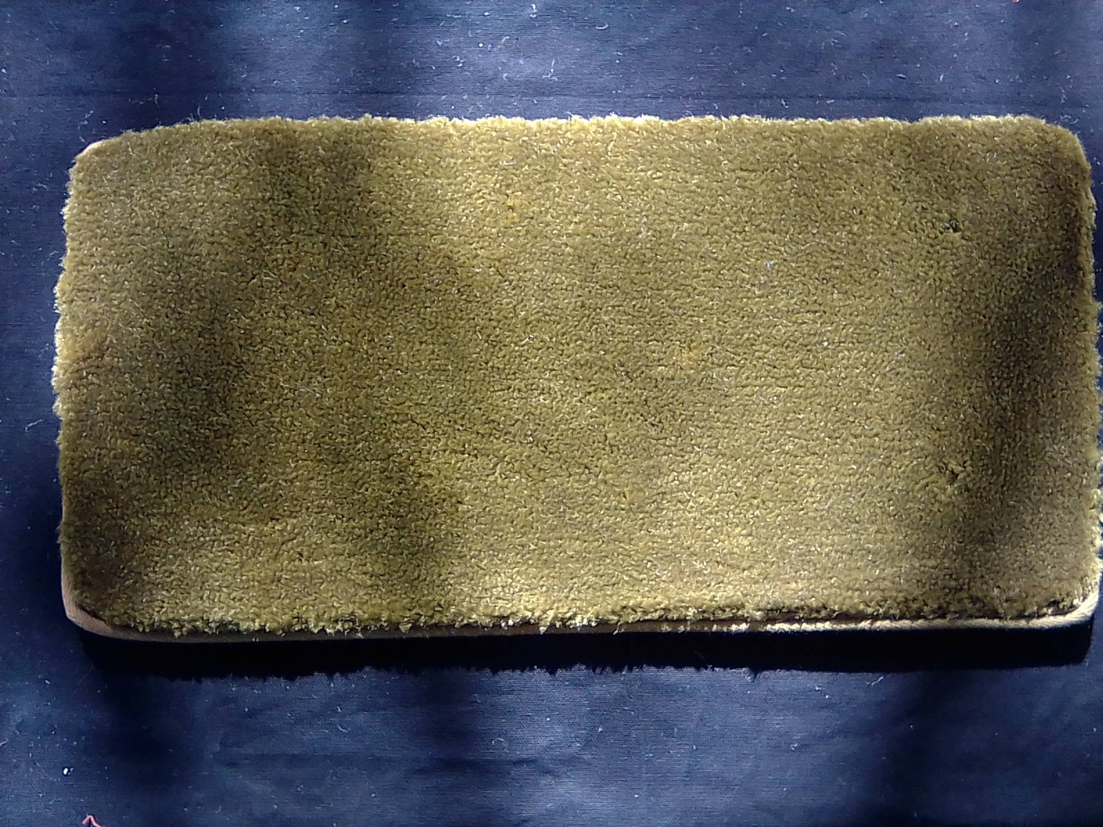 NEW/Vintage MCM Royalweve Carpet Sample Demo 1973 Color: Clemente Moss 18.2″x9″