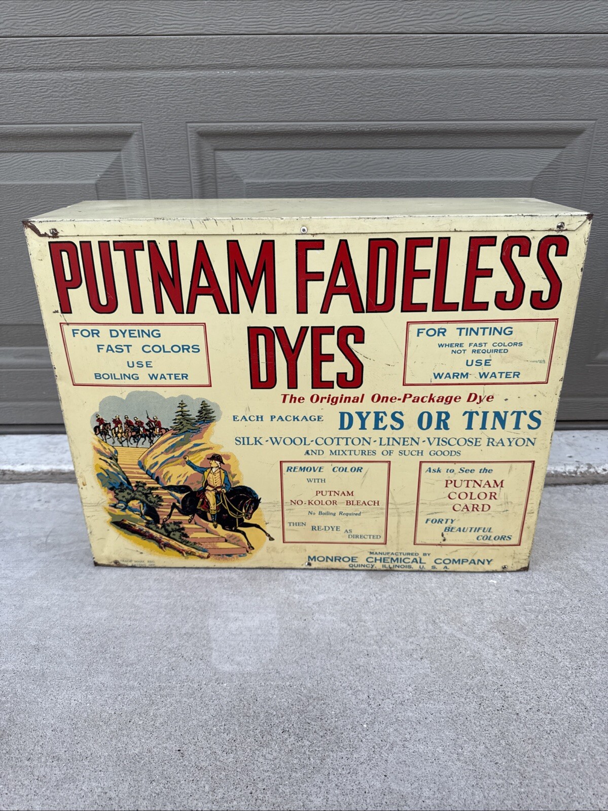 Monroe Putnam Dyes Tints Store Advertising 19×15 COUNTER Display Cabinet W/ Dyes