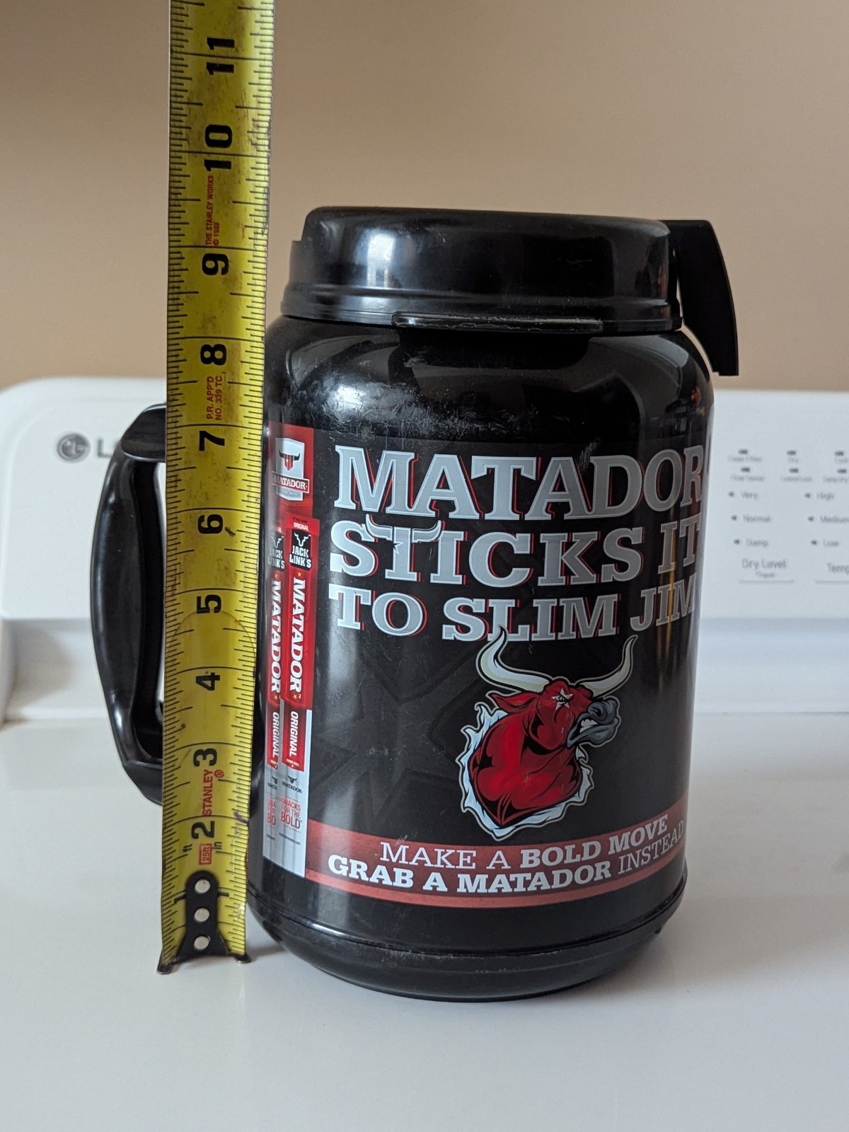 Frito Lay Jack Link’s Matador Beef Sticks Promo Cup 64oz – Stick It To Slim Jim
