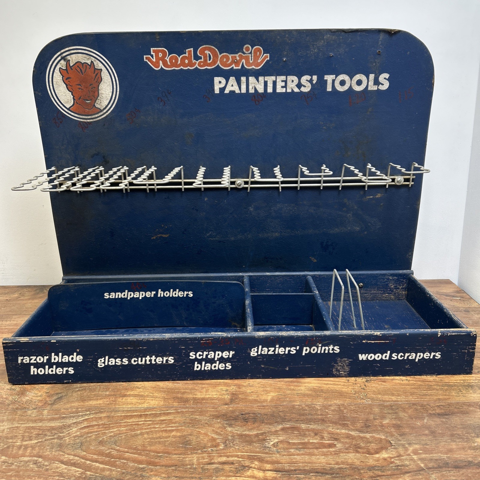 RED DEVIL Paint Painter’s Tools Counter Store Display Advertising Dealer Sign