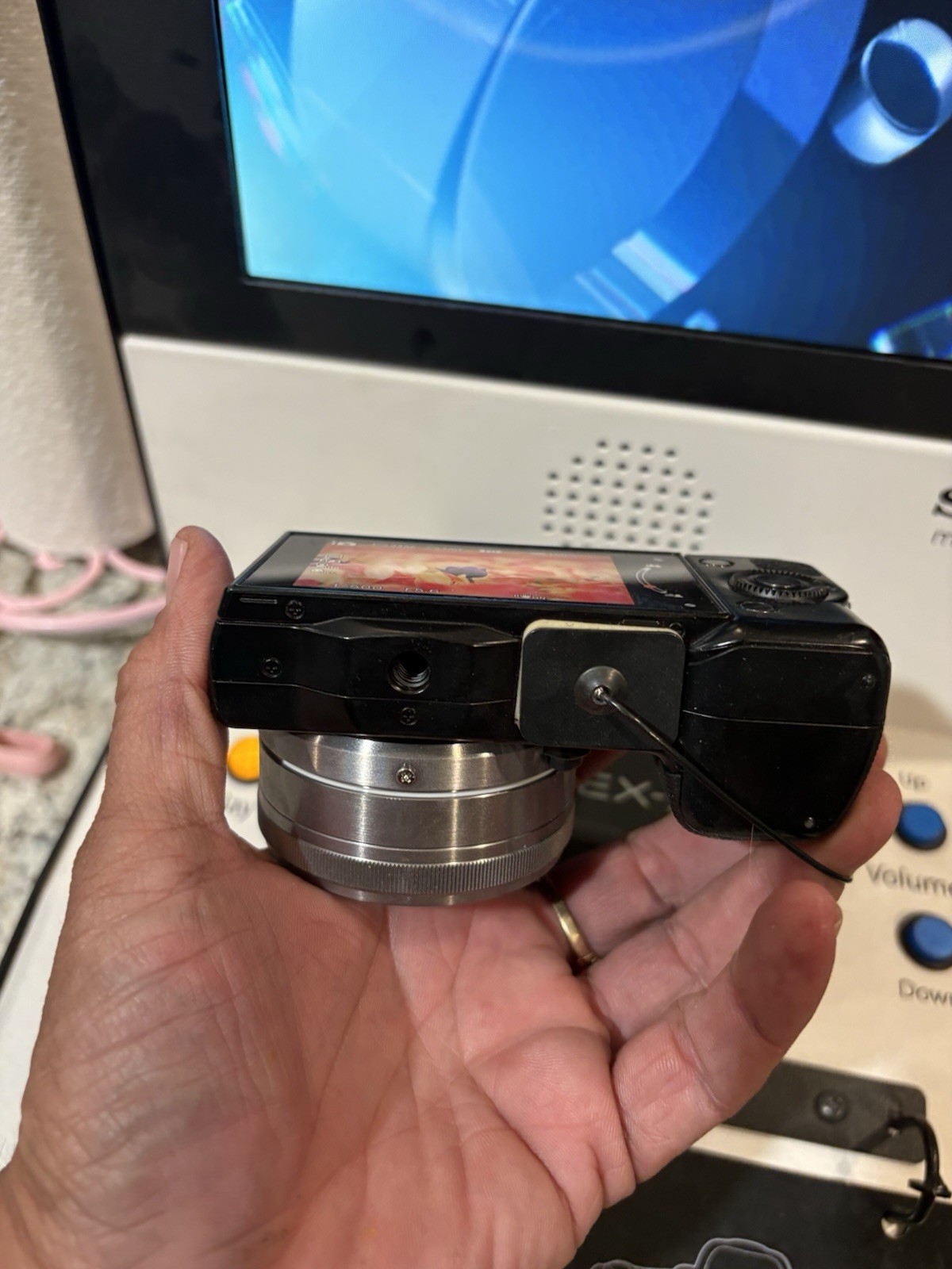 sony nex 5 store display Working Display Wow!! Advertisement
