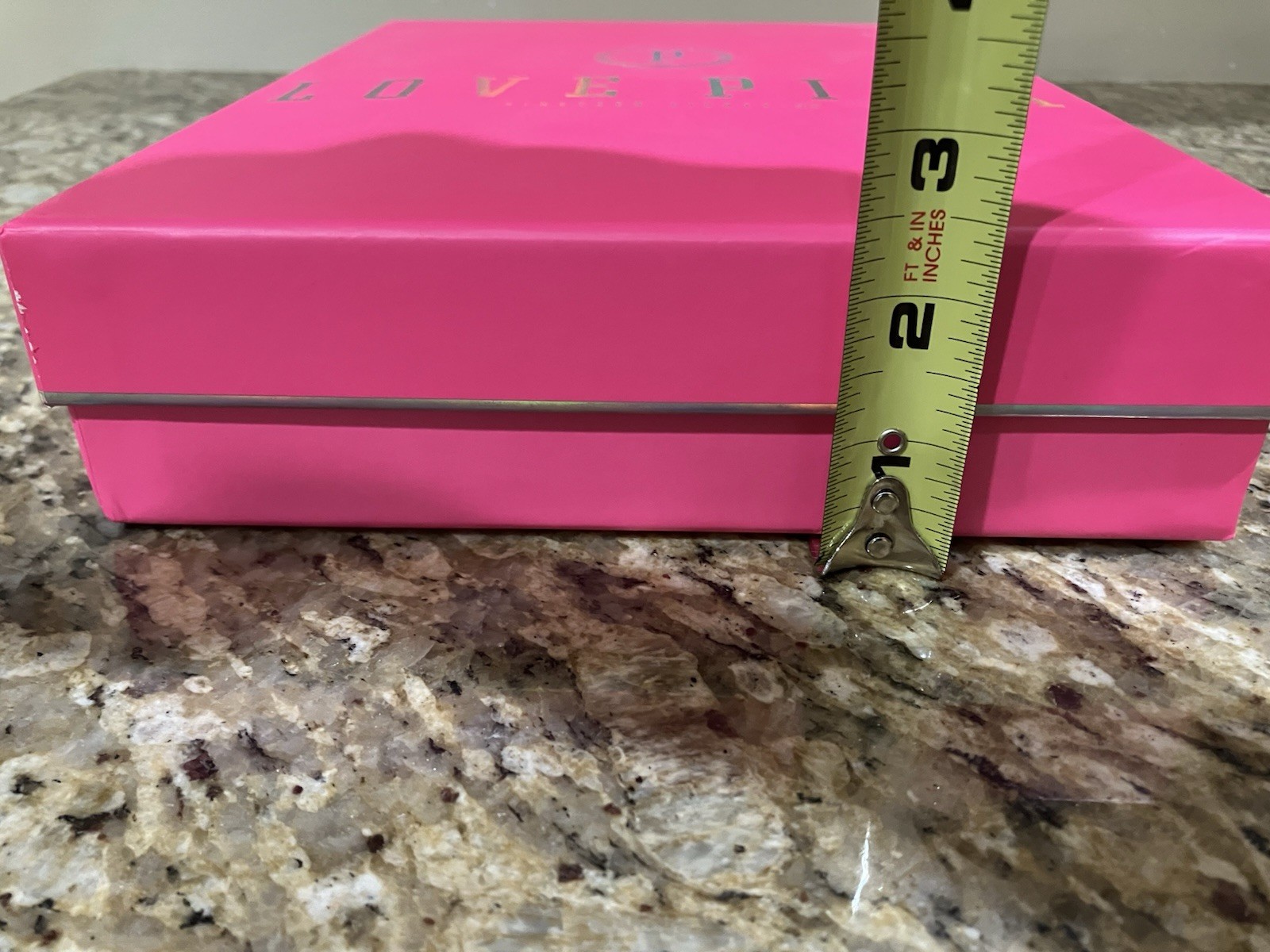 Victoria’s Secret Love Pink 1986 Display Vintage Collector Storage Box Rare!!