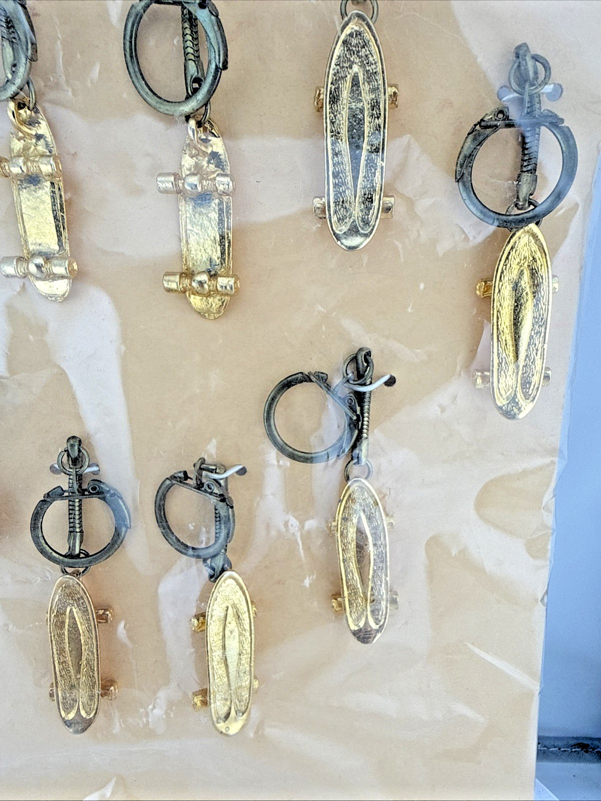 Souvenir Key Rings Red London Bus Gold Skateboard Original Store Display 9 Items