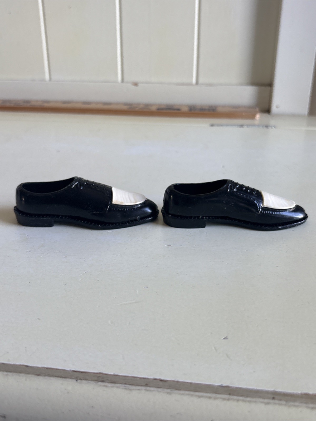 Vintage Celluloid Tuxedo Shoes Black White Pair Store Display Hard Plastic Cake