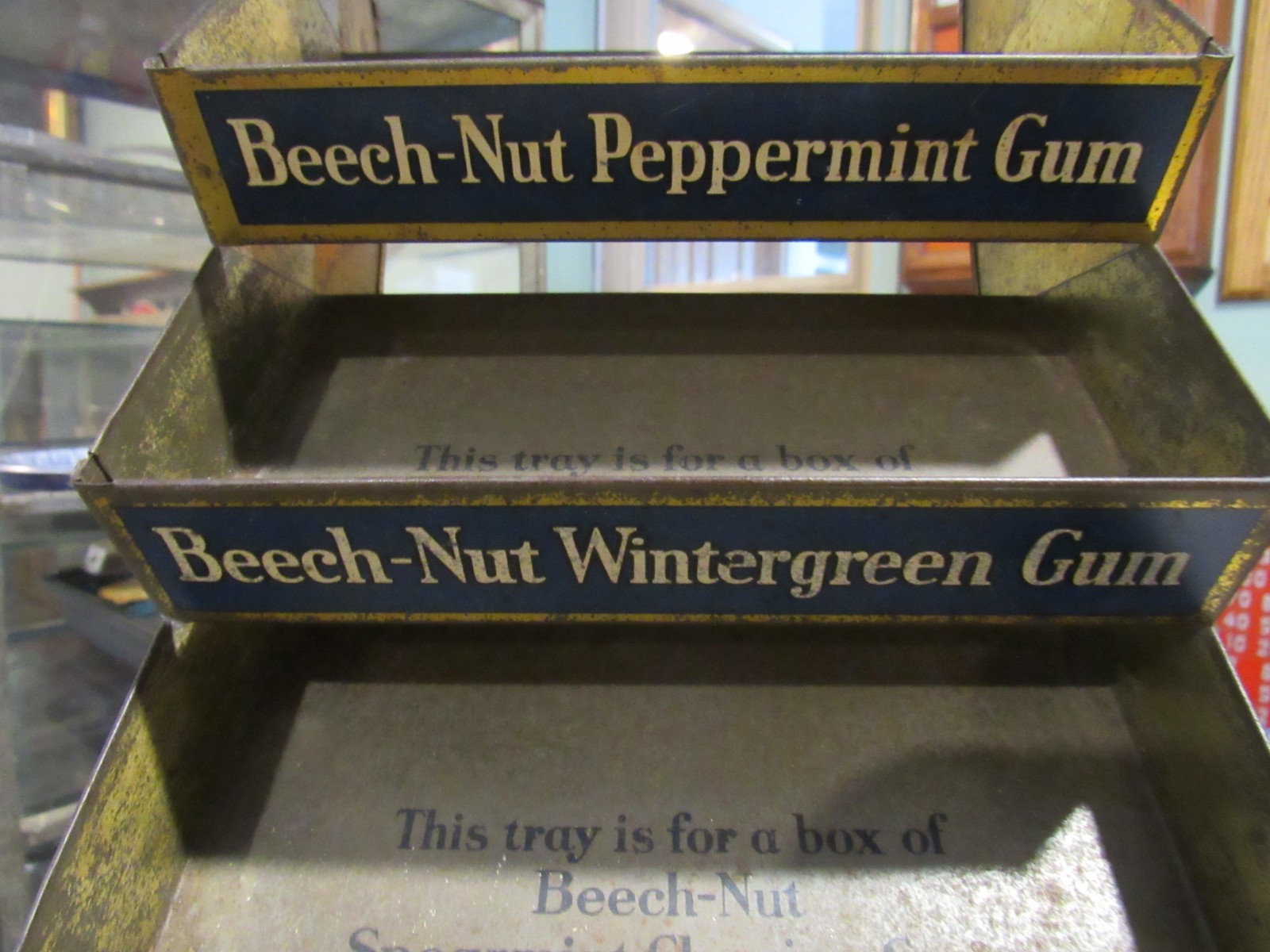 VINTAGE ORIGINAL c1915 BEECH-NUT CHEWING GUM TIN LITHO STORE DISPLAY STUNNING
