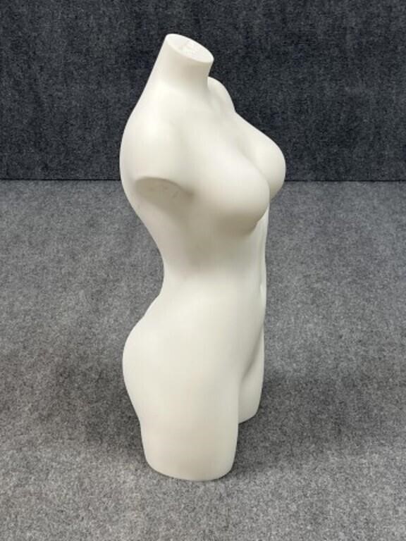 Victoria Secret PINK White Torso Mannequin 36C M- 16.5 w 11 d 32 w