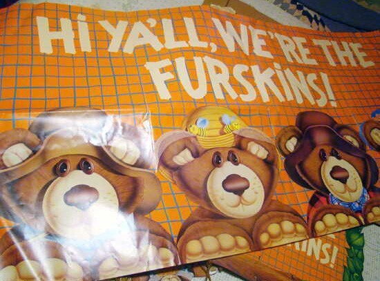 Vtg FURSKIN BEAR’S Store Display Action Mobile Banner Signs Xavier Roberts RARE