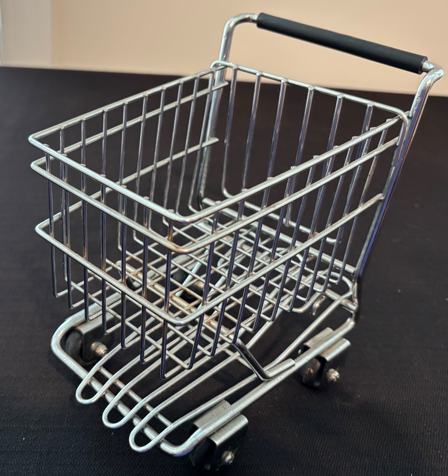 Miniature Grocery Store Shopping Cart Buggy Holder Store Display Sales Sample