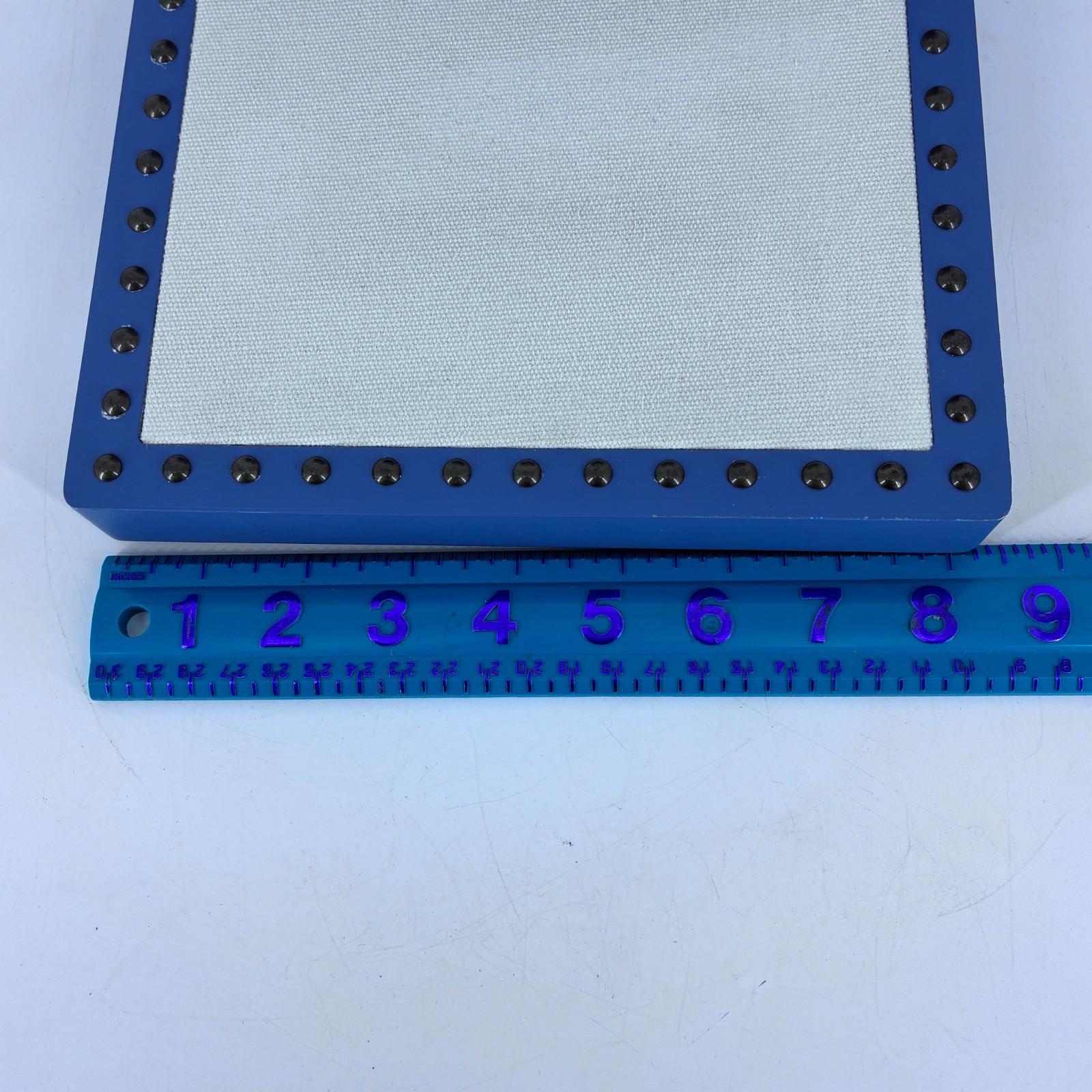 GUCCI Studded Flat Back Countertop Retail Display Blue White 8.5″W x 8″H x 9″L