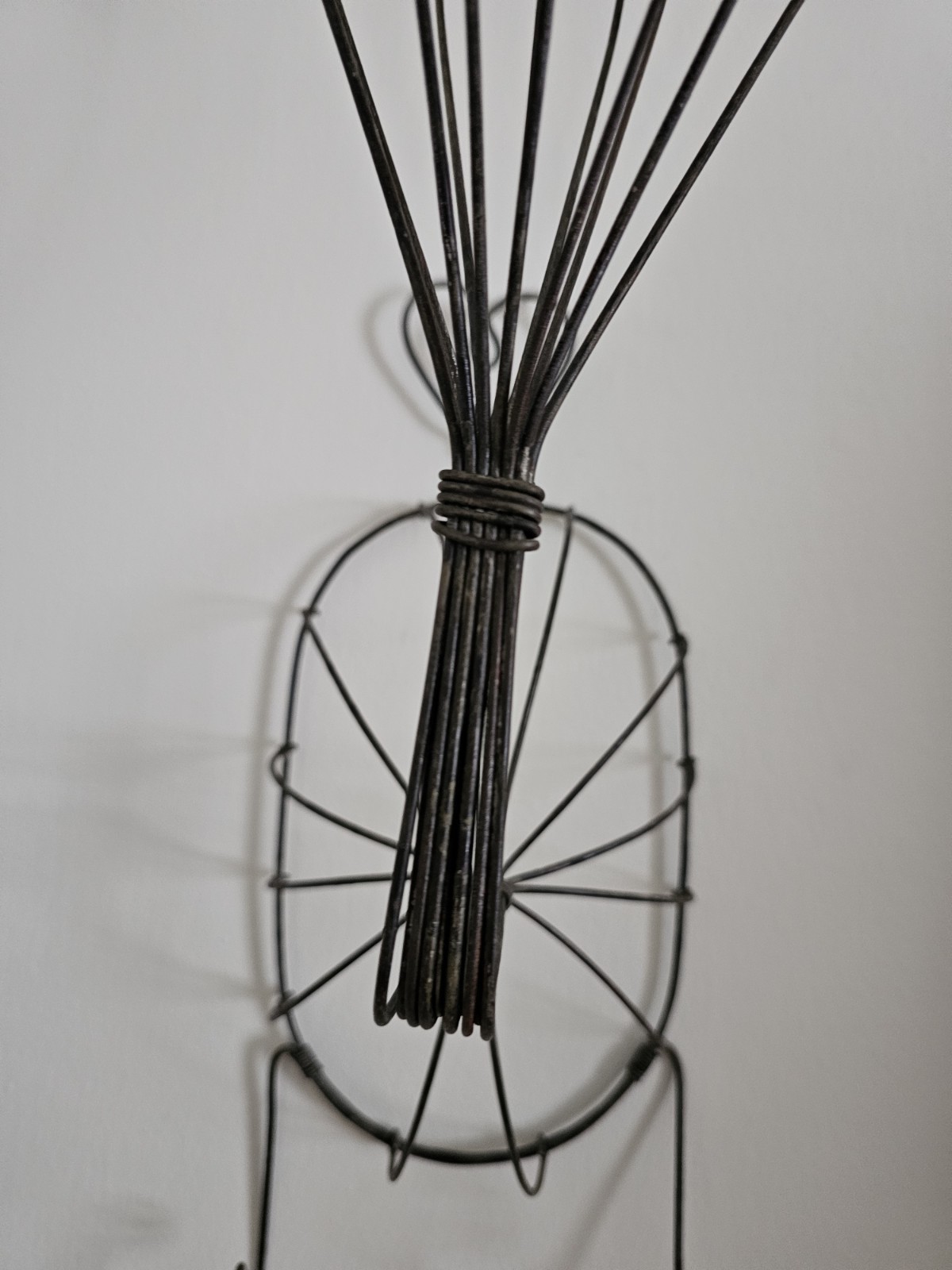 Vintage Antique Wire Hat Wig Stand Wall Holder Rack Store display Original