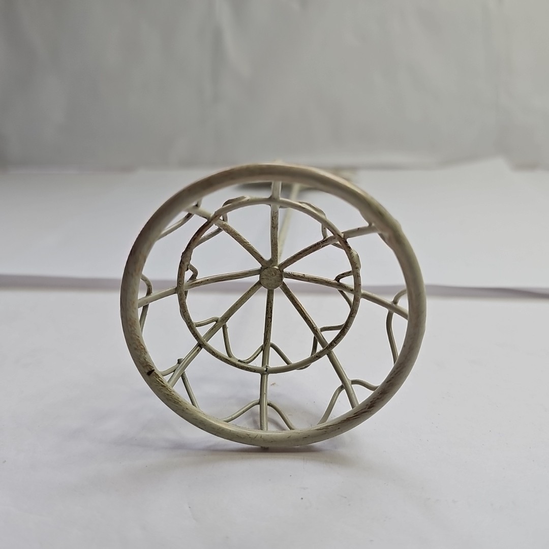 Wired Note Sign Display Stand 11″ Tall Beige Fan Shape Top