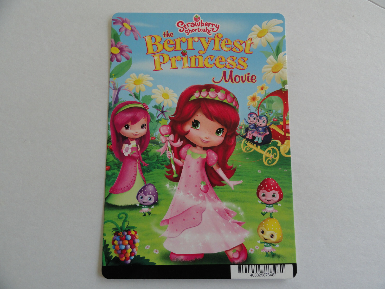 STRAWBERRY SHORTCAKE THE BERRYFEST PRINCESS – BLOCKBUSTER BACKER CARD 5″X8″