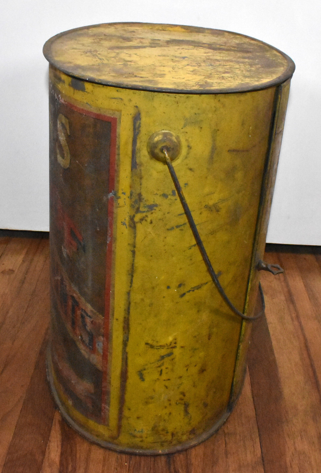 RARE PATTONS SUN PROOF PAINTS CAN SHAPED GENERAL STORE COUNTER DISPLAY SIGN RACK