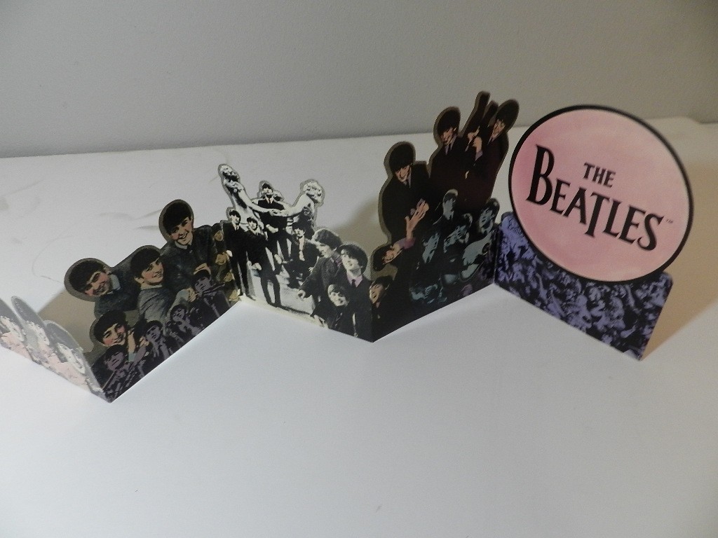 VINTAGE 1988 THE BEATLES- RECORD STORE COUNTER DISPLAY-MUSIC STORE DISPLAY