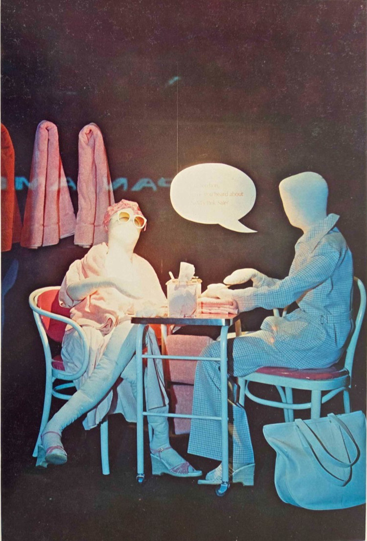 1977 NEIMAN-MARCUS, DALLAS WINDOW DISPLAY PHOTO PRINT PINK SALE