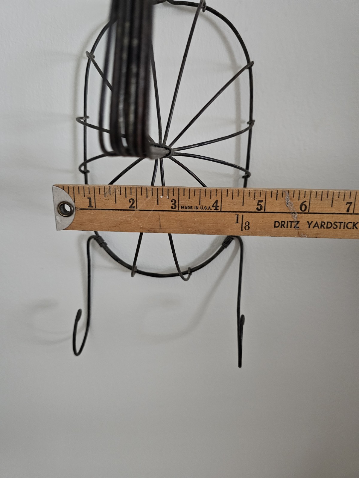 Vintage Antique Wire Hat Wig Stand Wall Holder Rack Store display Original
