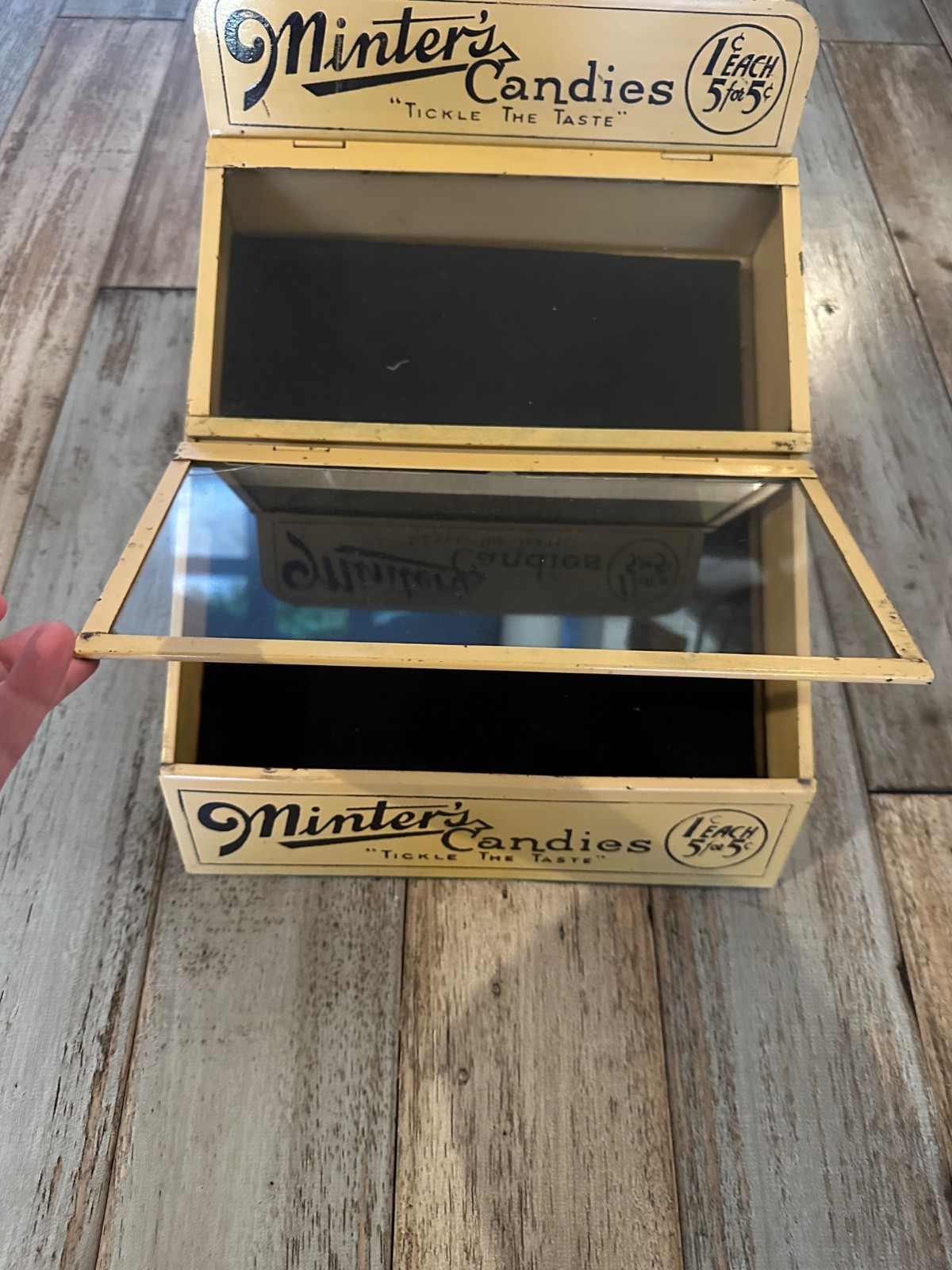 1920’s Minter’s Candies General Store Display ALL Original GREAT PIECE