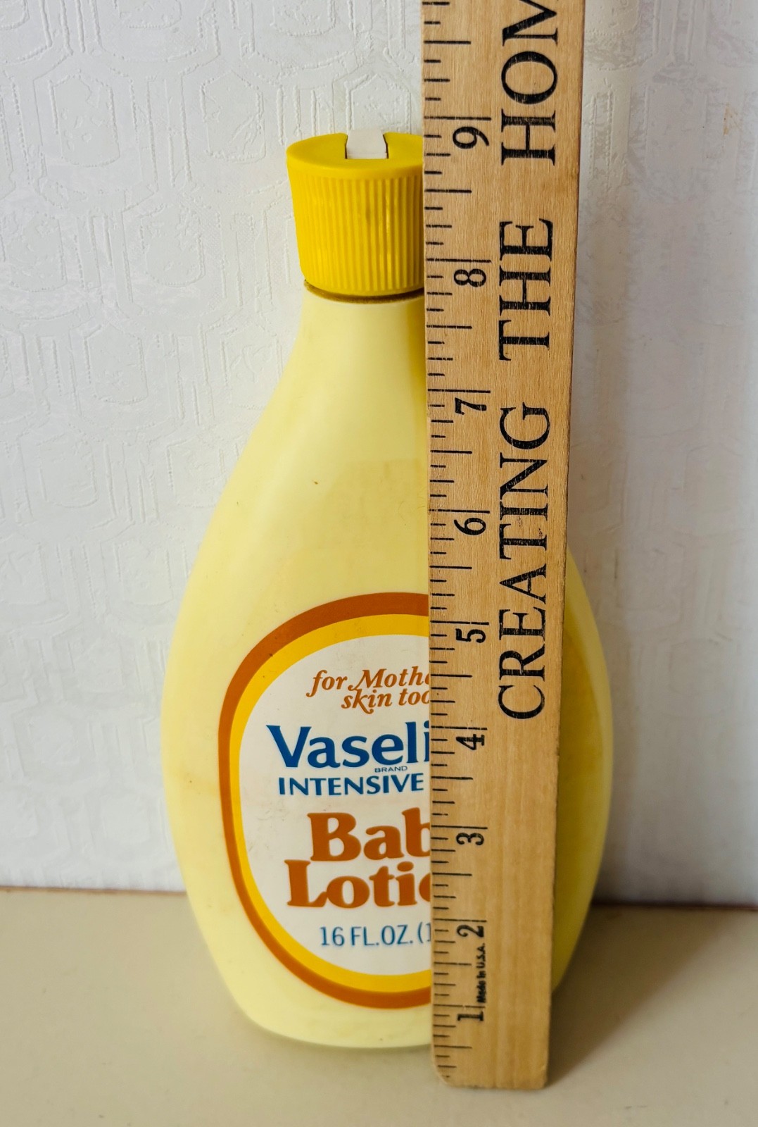 NOS VTG VASELINE INTENSIVE CARE BABY LOTION 16OZ MOVIE TV PROP YELLOW BOTTLE