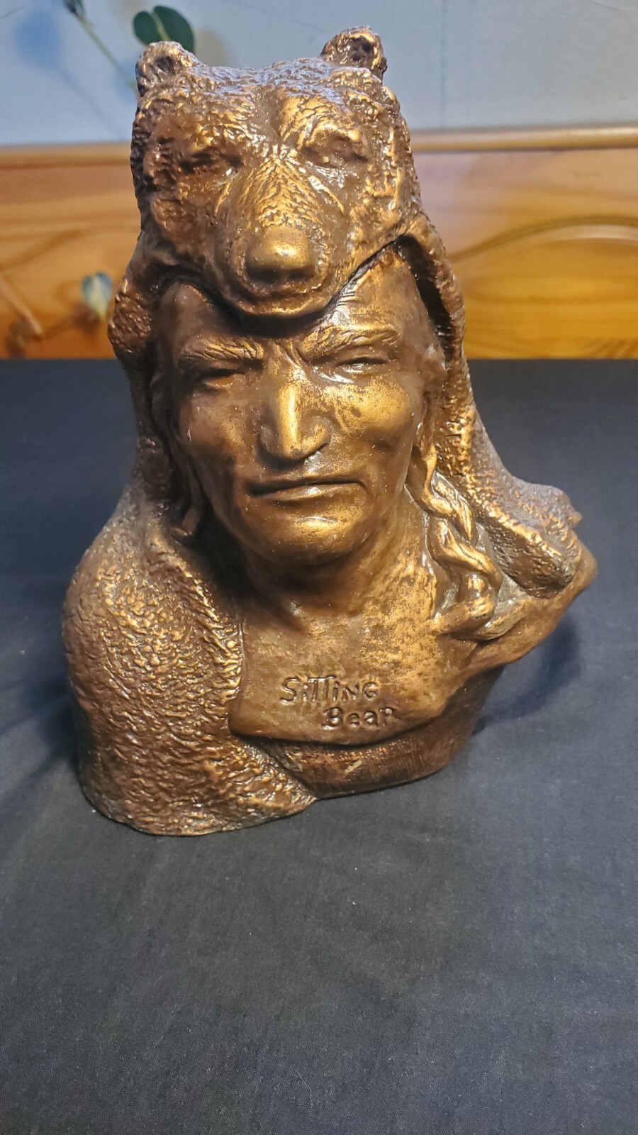 Vtg Chalkware Sitting Bear Bust 7″ Native American Indian Copper Finish 1983
