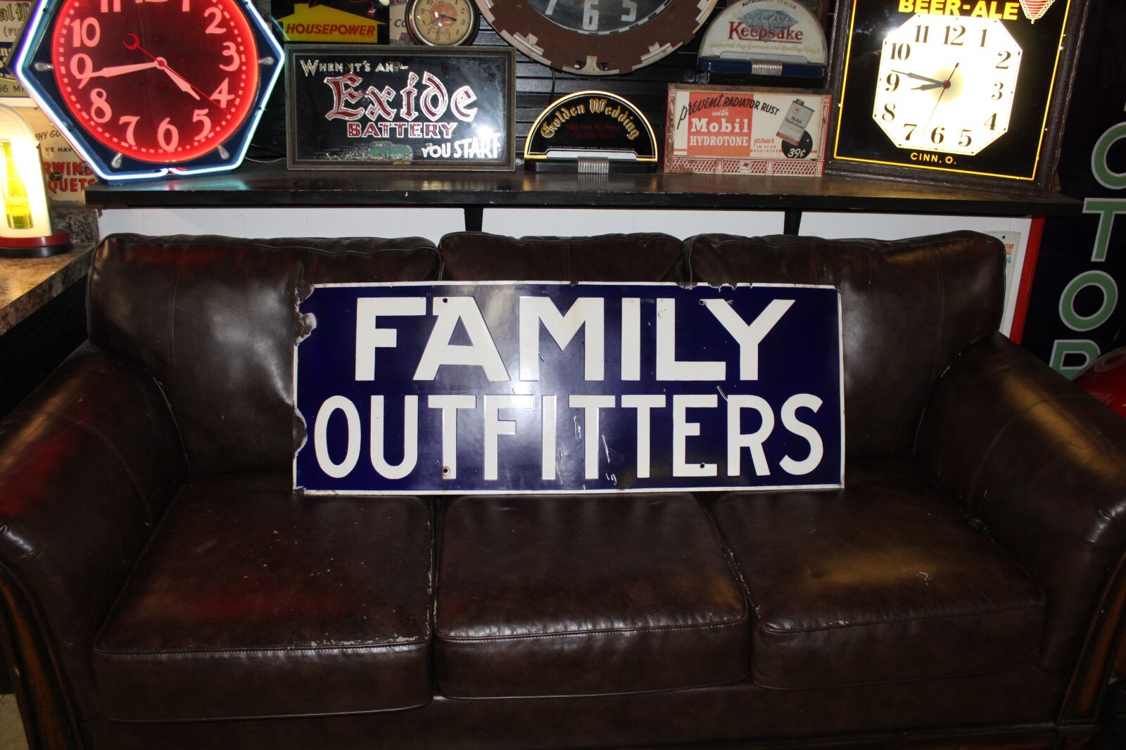 SCARCE CIRCA 1900 FAMILY OUTFITTERS PORCELAIN METAL SIGN FEDERAL ELECTRIC STORE