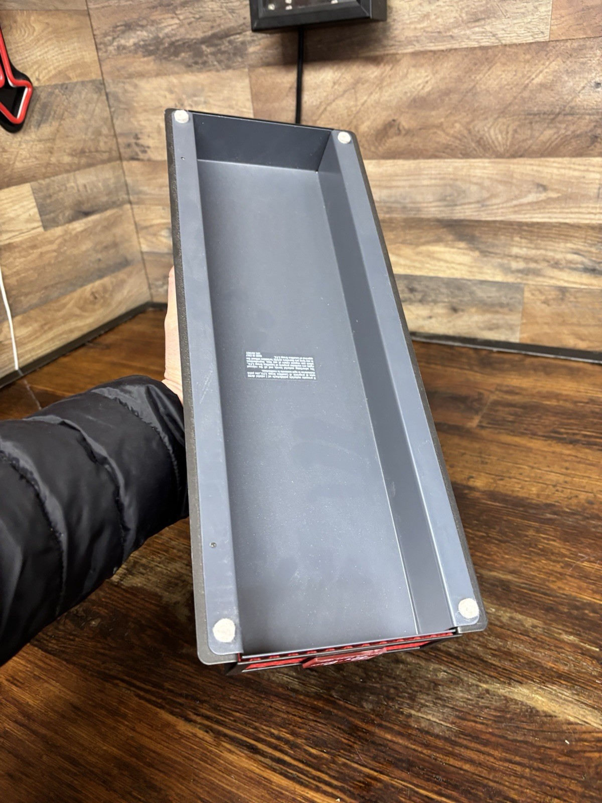 RAY BAN Sunglasses Countertop Riser Display Stand 16.5″ x 6 3/8″ x 2 1/8″ Italy