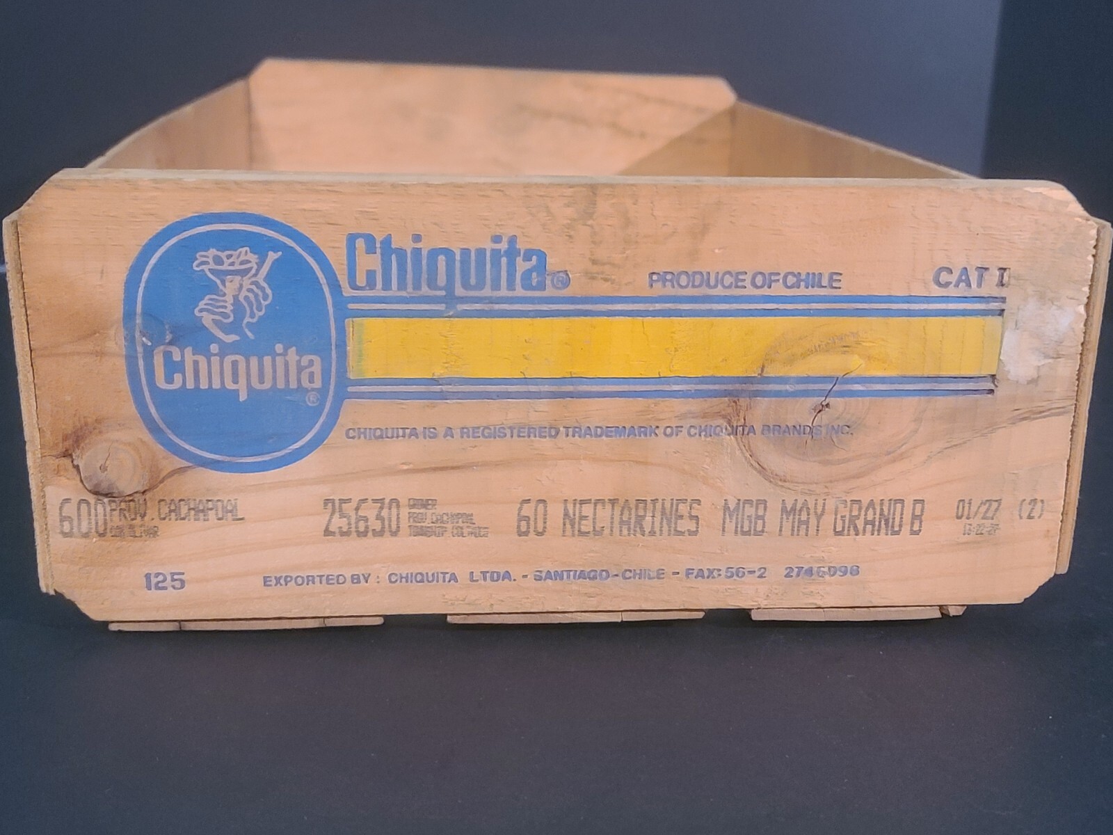 VINTAGE CHIQUITA Nectarine CRATE WOOD Wooden Box Santiago Chile