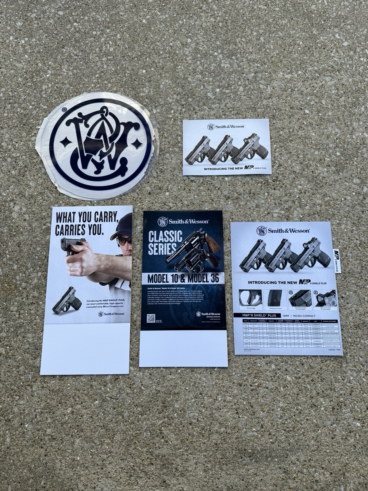 Smith & Wesson S&W Dealer Promo Advertising Kit: 3 Posters Mouse Pad Counter Mat