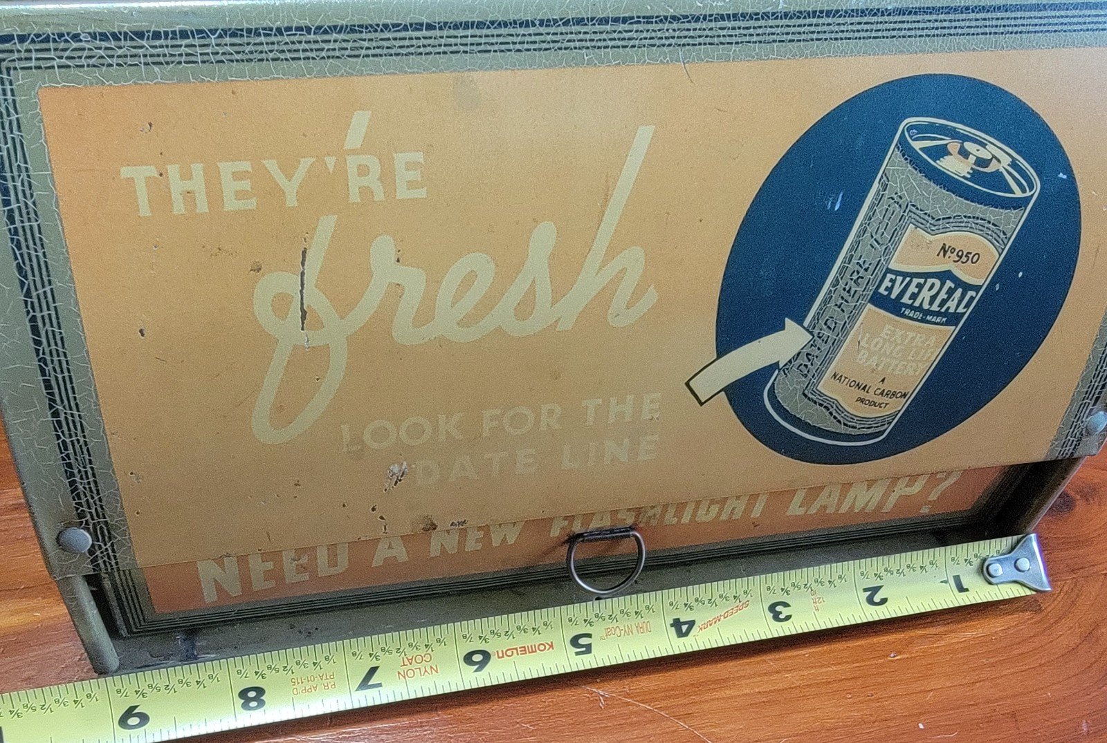 EVEREADY Batteries Store Counter Advertising Display 1930s