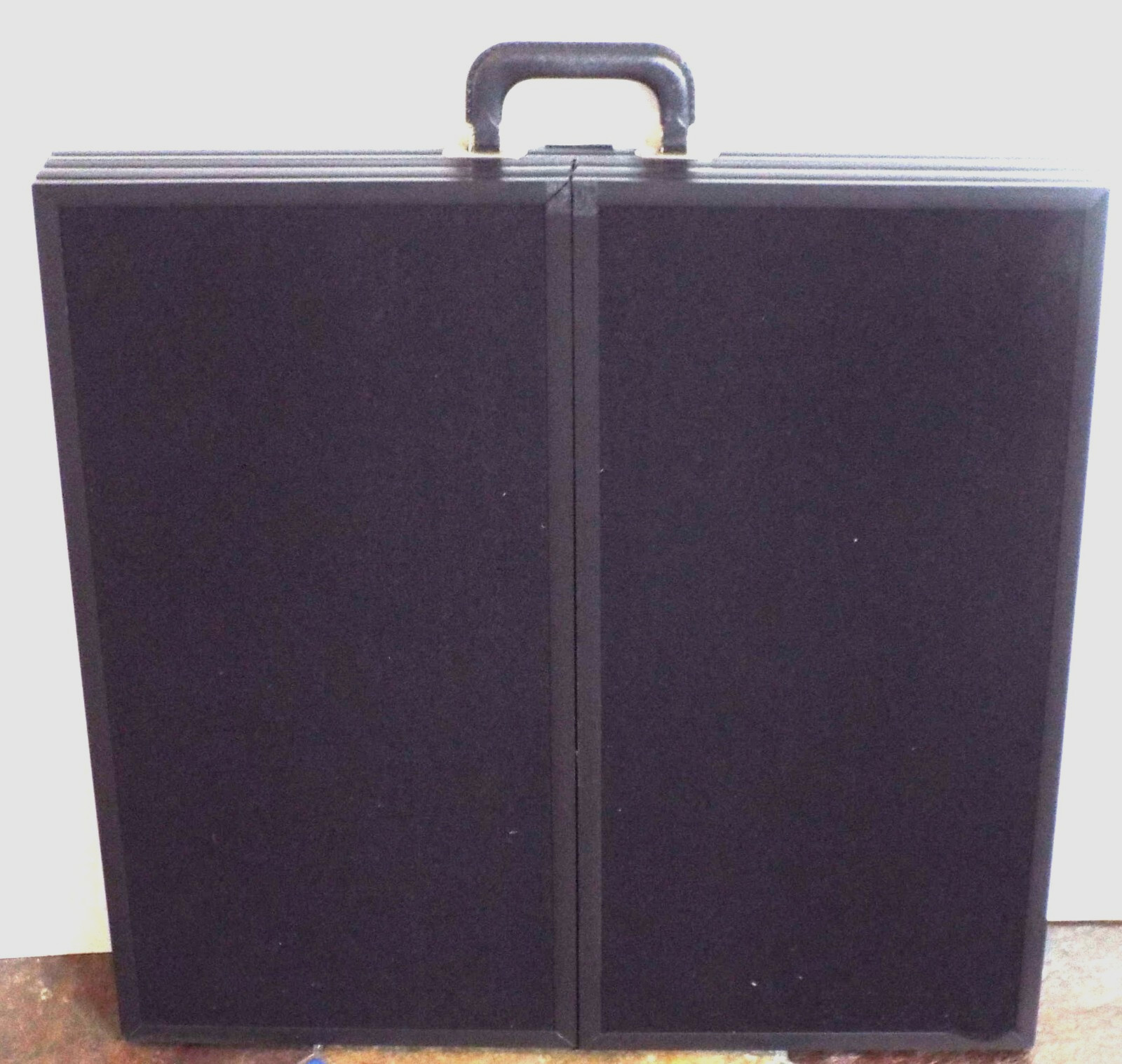 Armstrong Five Panel Tabletop Sales Display – Adjustable 24″ h x 72″w – Nice