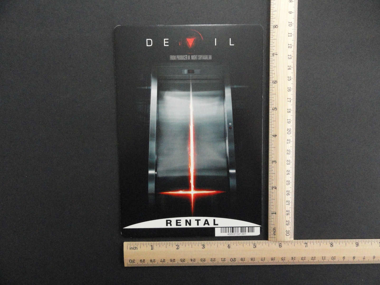 DEVIL ( M. NIGHT SHYAMALAN ) BLOCKBUSTER VIDEO STORE BACKER CARD
