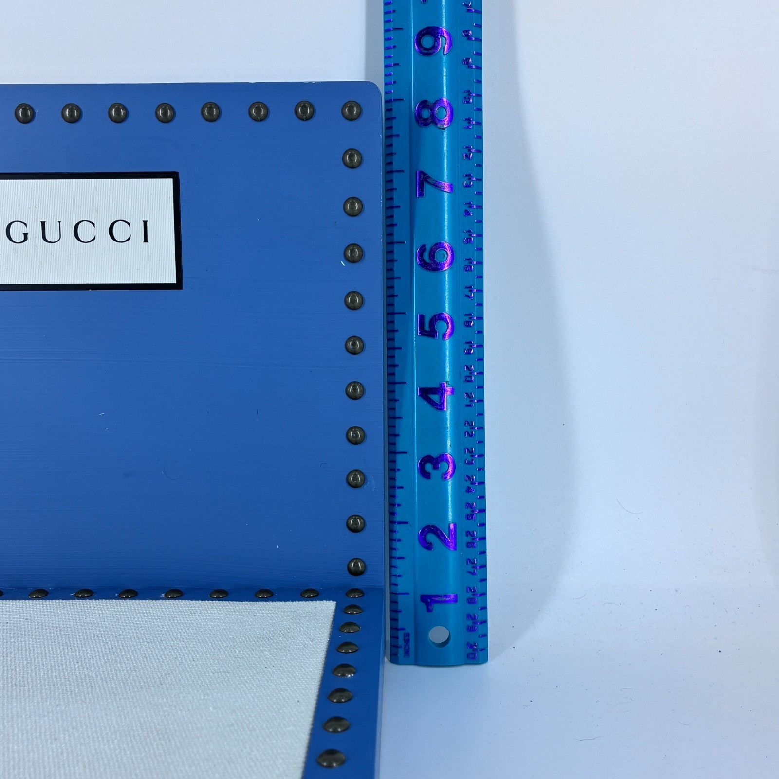 GUCCI Studded Flat Back Countertop Retail Display Blue White 8.5″W x 8″H x 9″L