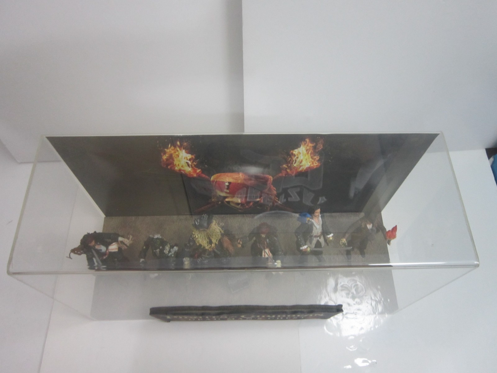 RARE Disney Pirates of the Caribbean Dead Man’s Chest Figure Promo Store Display