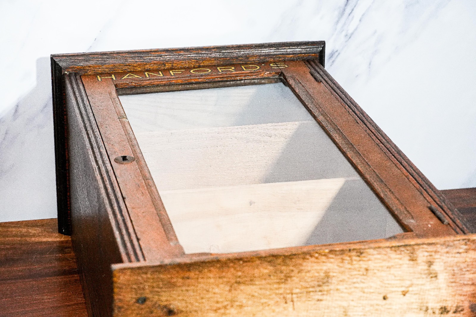 Rare Original Hanford’s Balsam Myrrh Medicine Advertising Store Display Cabinet
