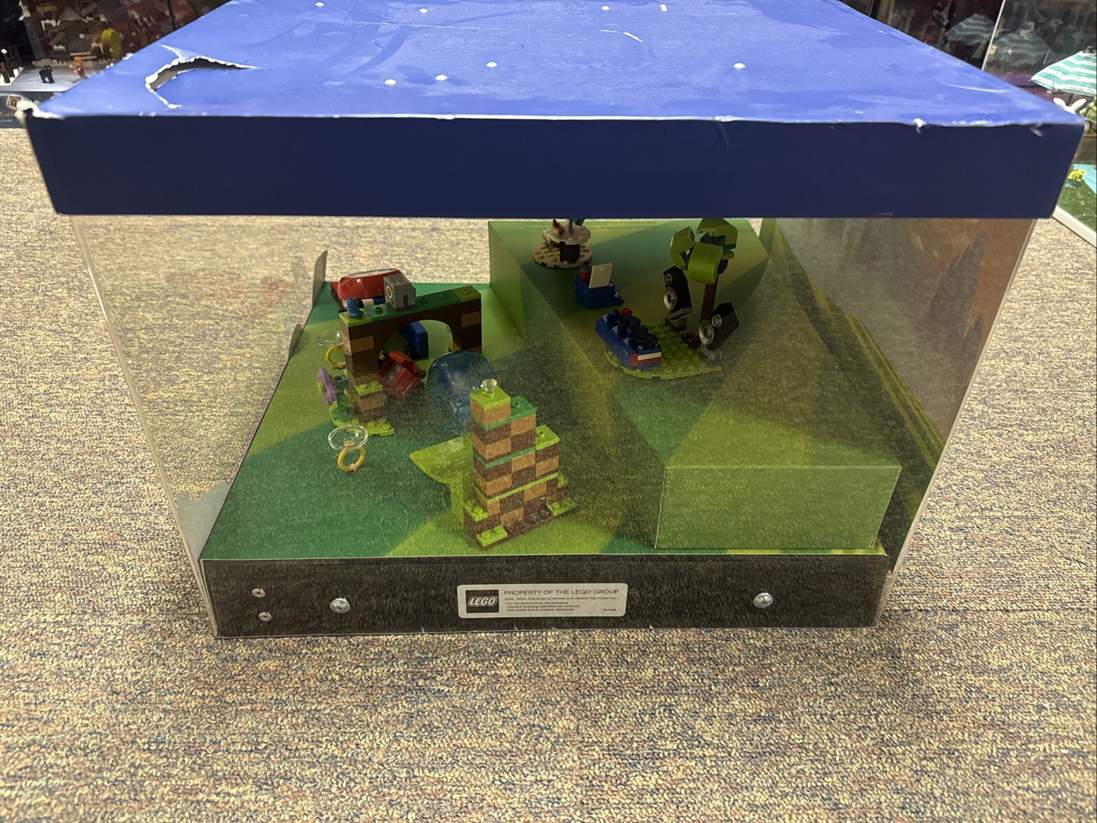 LEGO Sonic The Hedgehog 76990 Store Display Model Box Lights Up