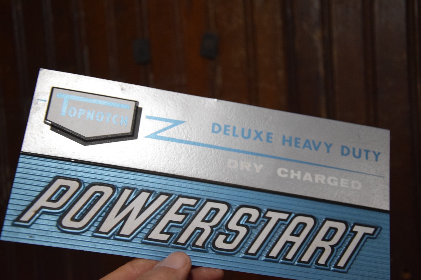 POWERSTART TOPNOTCH HEAVY DUTY DRY BATTERY EMBOSSED METALLIC DEALER SIGN 4″ x 9″