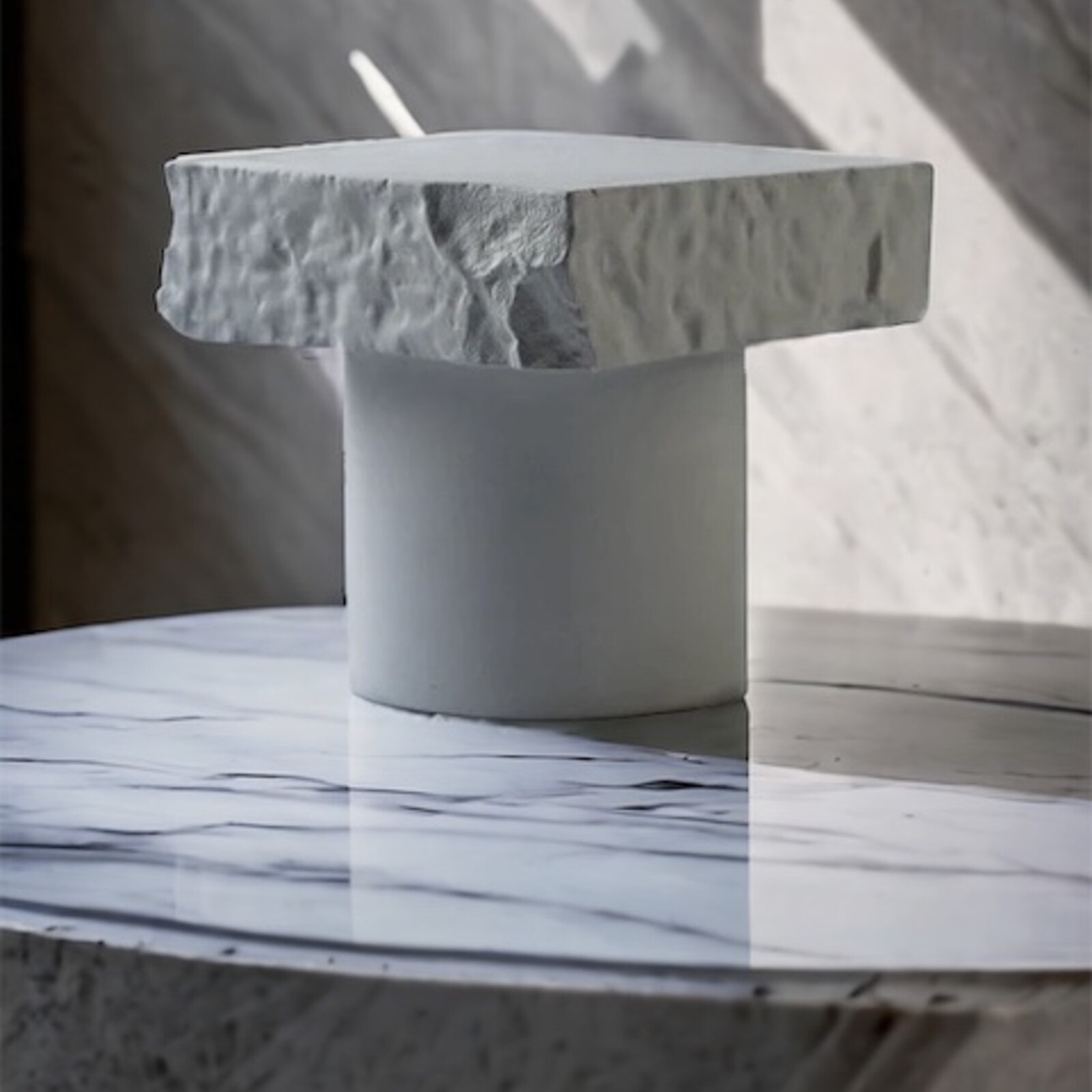 Display Riser Pillar in White Solid Concrete, Small Stand for Plants, Candles
