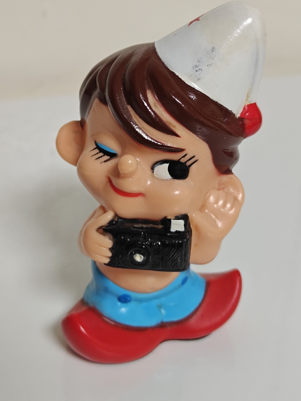 Ult. Rare Yashica Dealer Display Figurine 4″ Yashica Sailor Boy with Electro 35