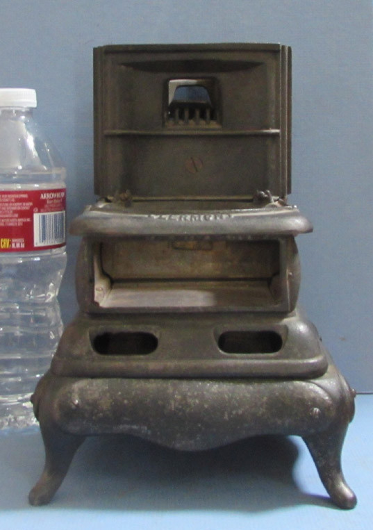 **SALE** OLD CLERMONT STOVE CO STORE DISPLAY A REAL SALESMAN SAMPLE DISPLAY M79
