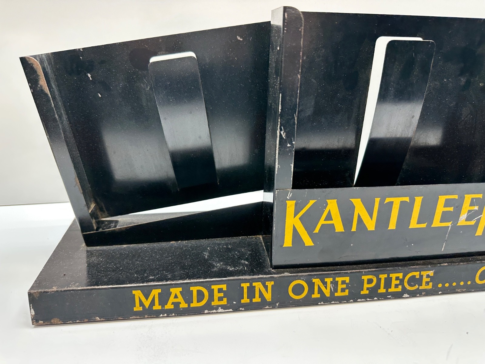 ATG VTG KANTLEEK Store Display Rack Metal Sign Pharmacy Medicine Advertising
