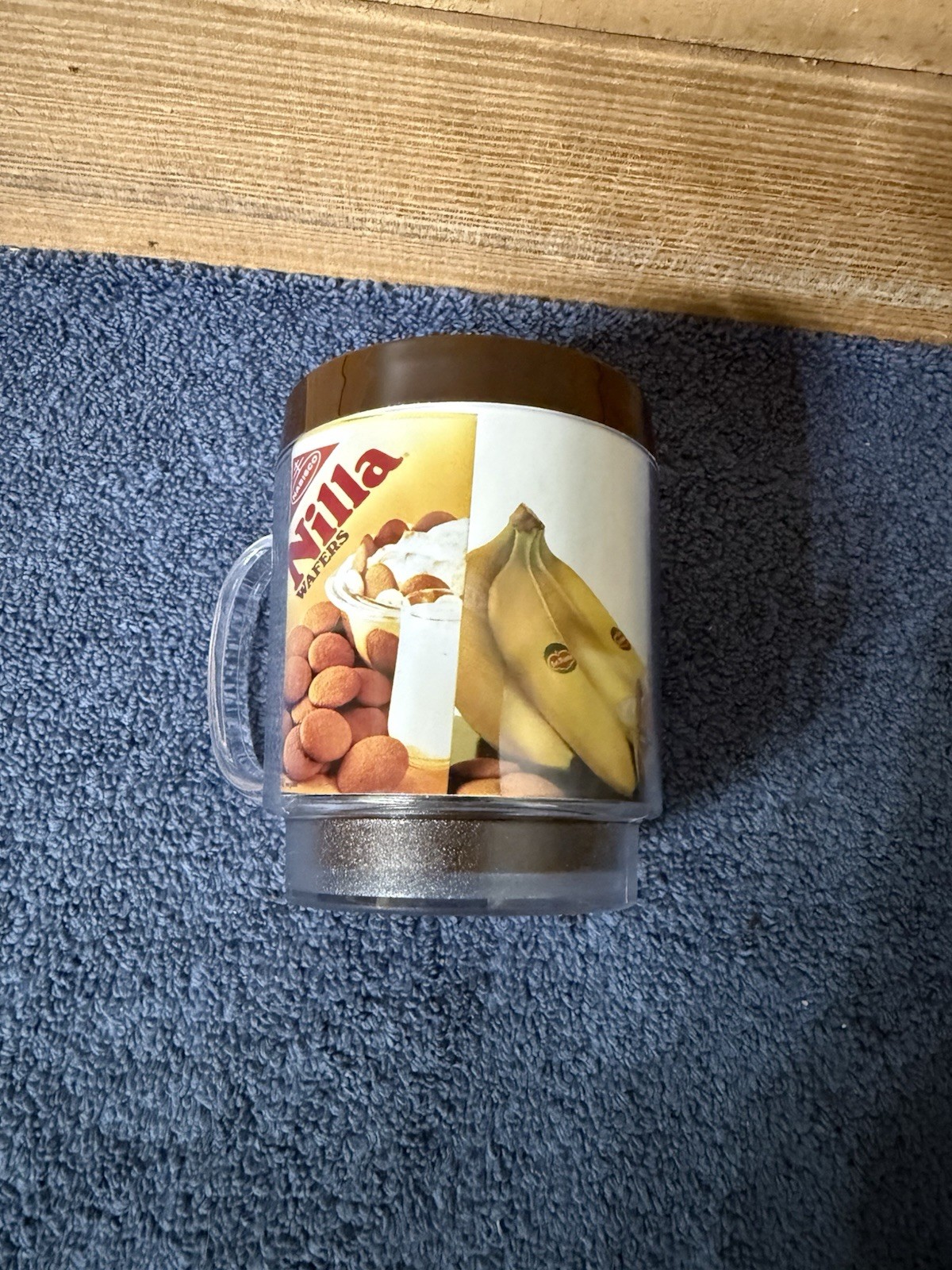 Vintage Nilla Wafers mugs. Rare HTF Item. Very Clean. Made In USA!