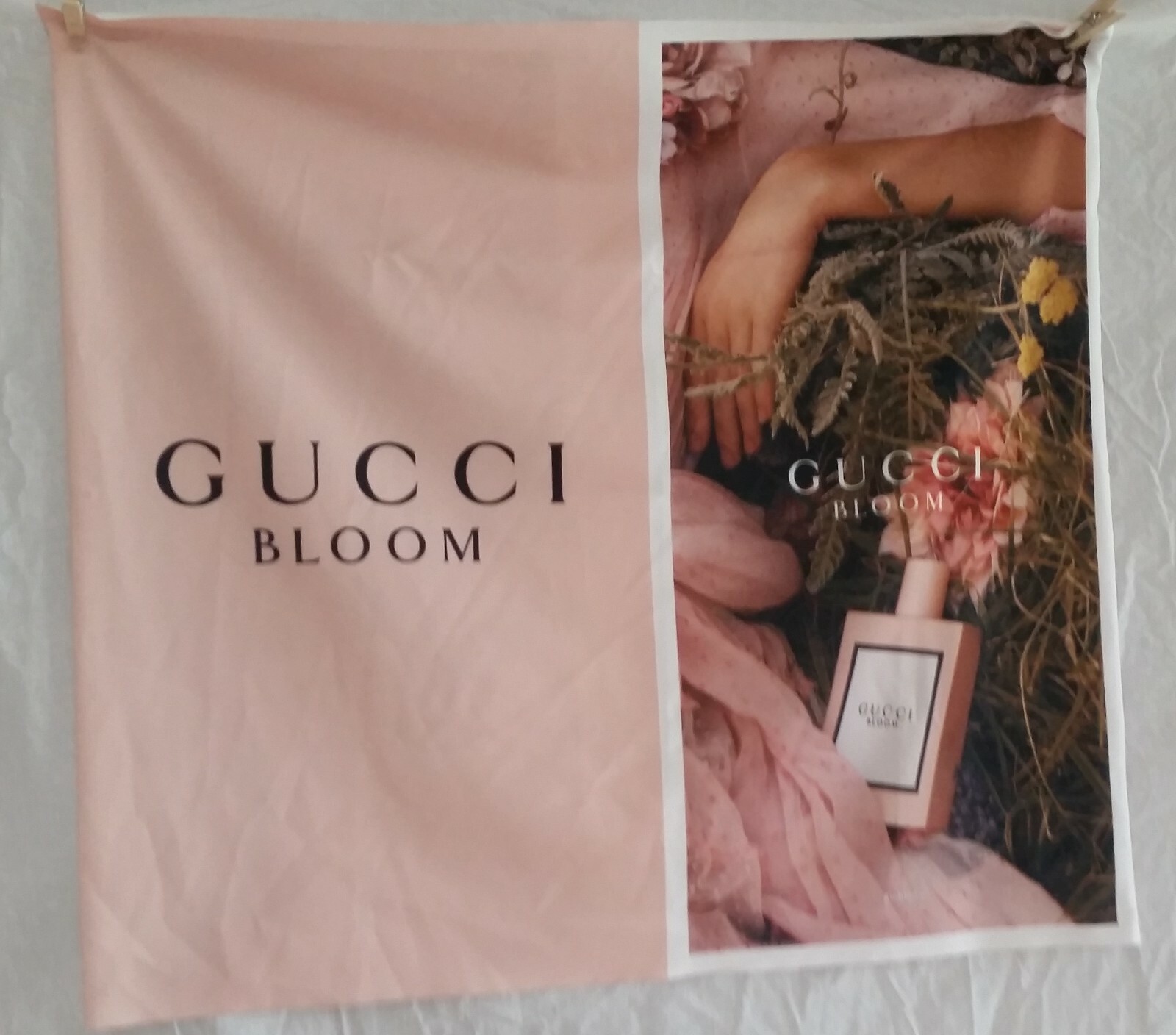 Gucci Bloom Perfume Fabric Store Advertising Display sleeve 27 x 25″ wrap