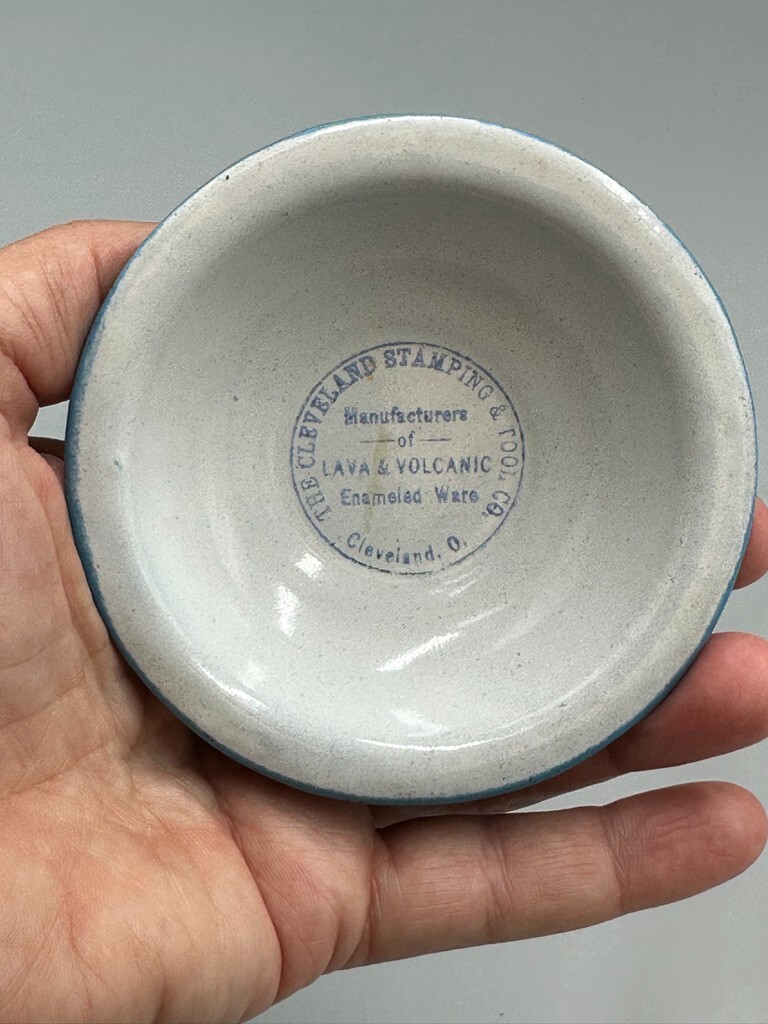 Antique SALESMAN SAMPLE Lava Volcanic ENAMEL WARE Graniteware Advertising Bowl