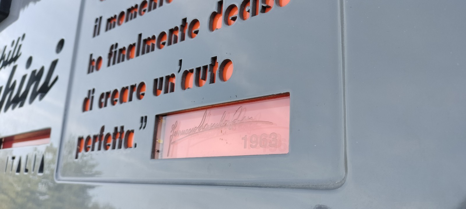 🔥Luminous Handcrafted Sign Lamborghini Automobiles – Unique Piece in the World🔥
