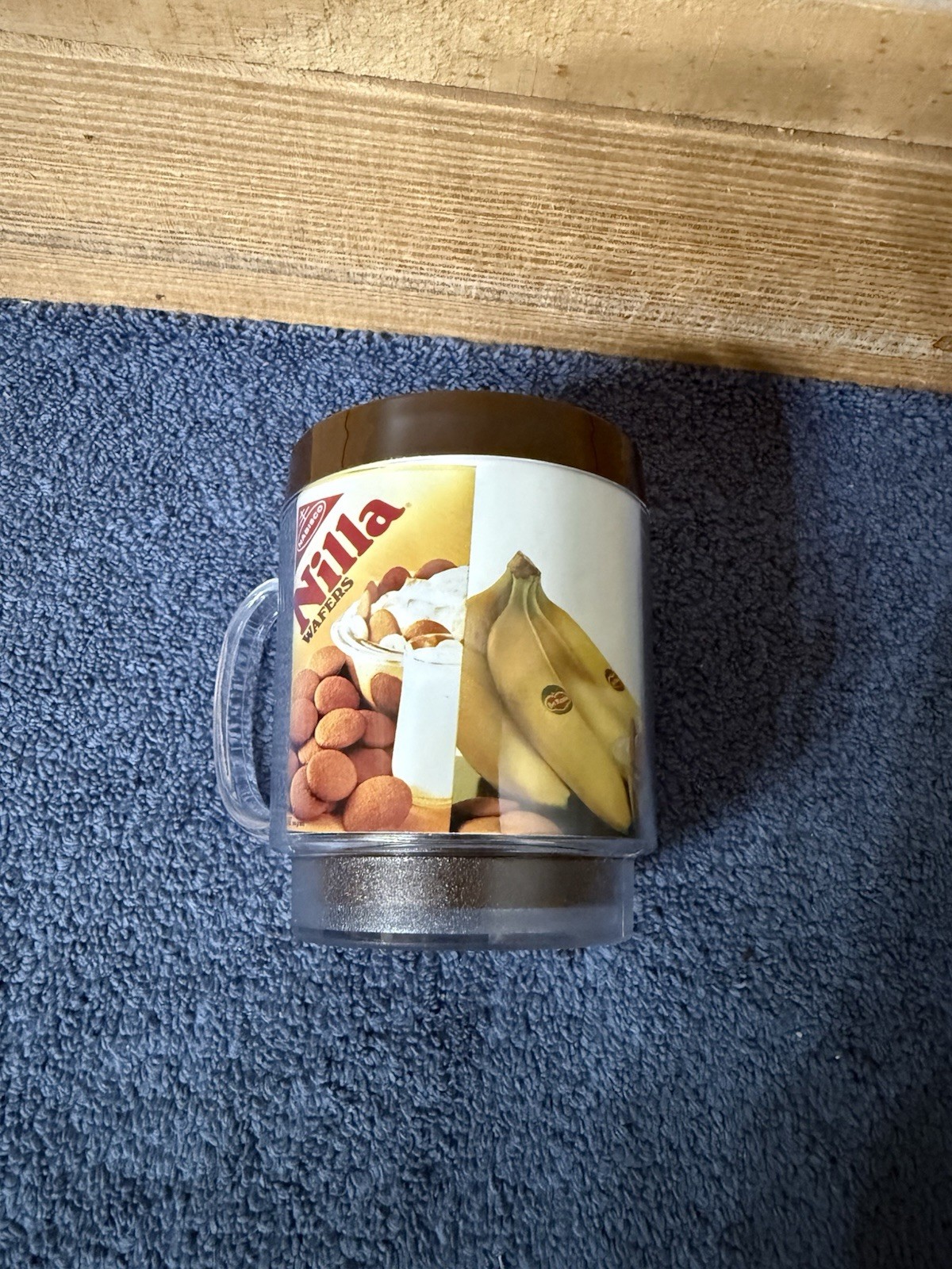 Vintage Nilla Wafers mugs. Rare HTF Item. Very Clean. Made In USA!
