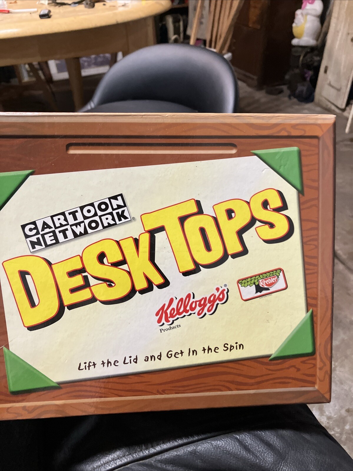 Kellogg’s Cartoon Network Keebler’s 2003 DESK TOPS Salesman Promo Box