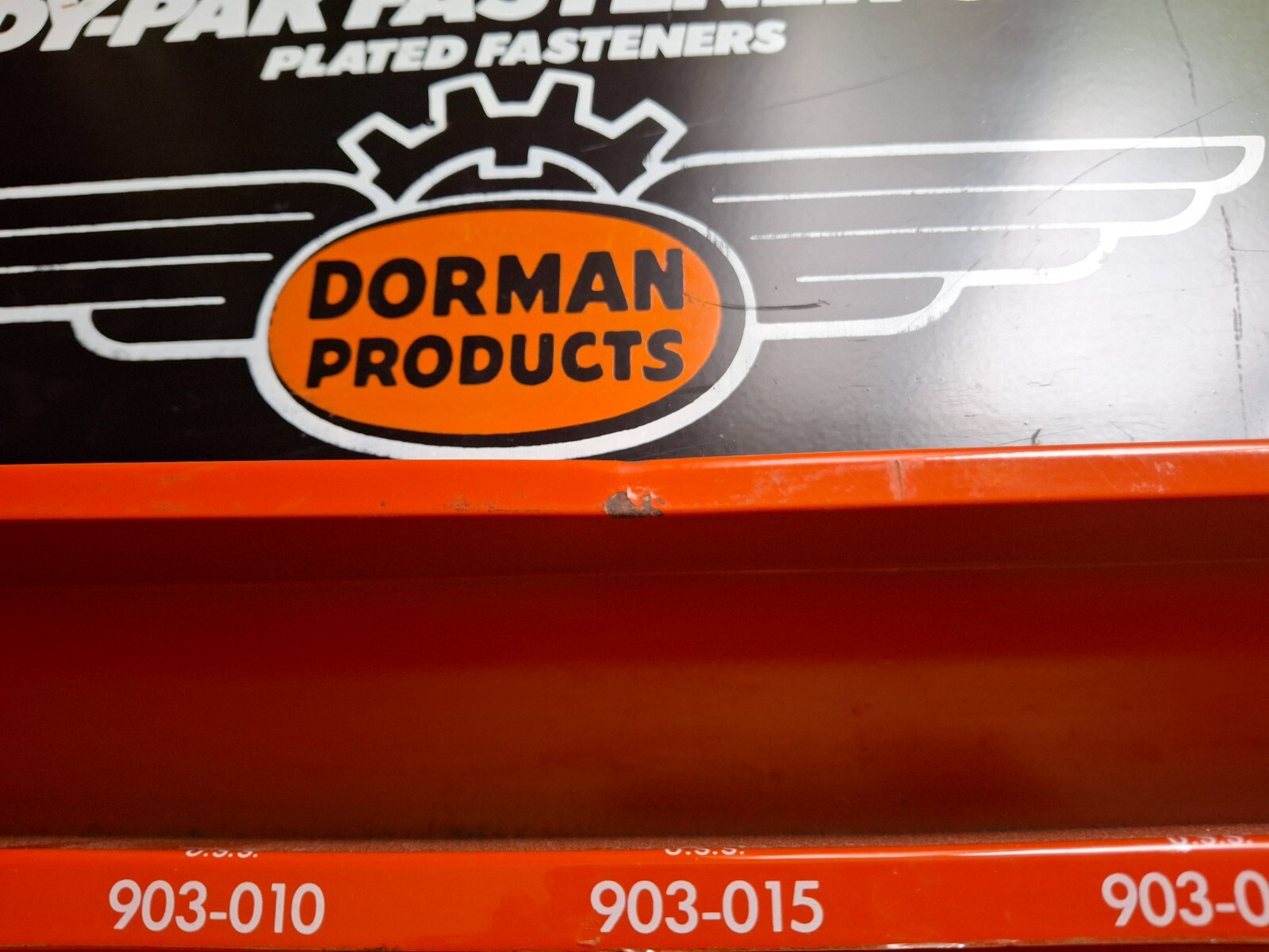 Dorman Automotive Fastener Hardware Store Wall Counter Display Ready pak center